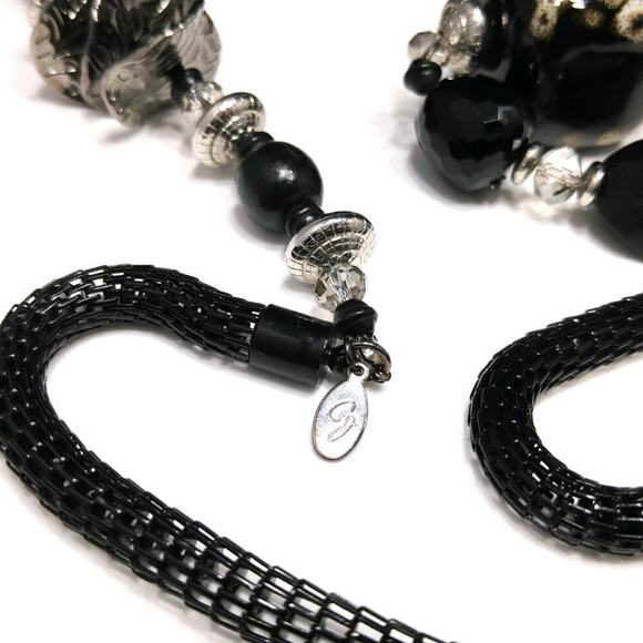 Long Black Art Glass & Wooden Beaded Mesh Necklace, 34 Inches, Signed CJ Banks - Picture 7 of 8